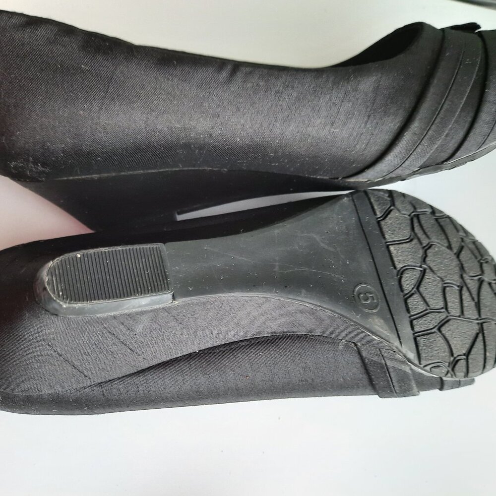 Brand New Pretty Black shoes for women - Picture 4 of 4